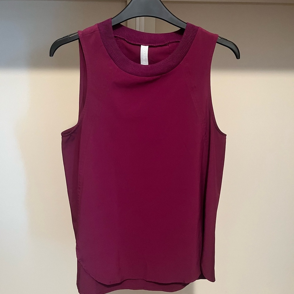 Athleta Magenta Sleeveless Tank Top